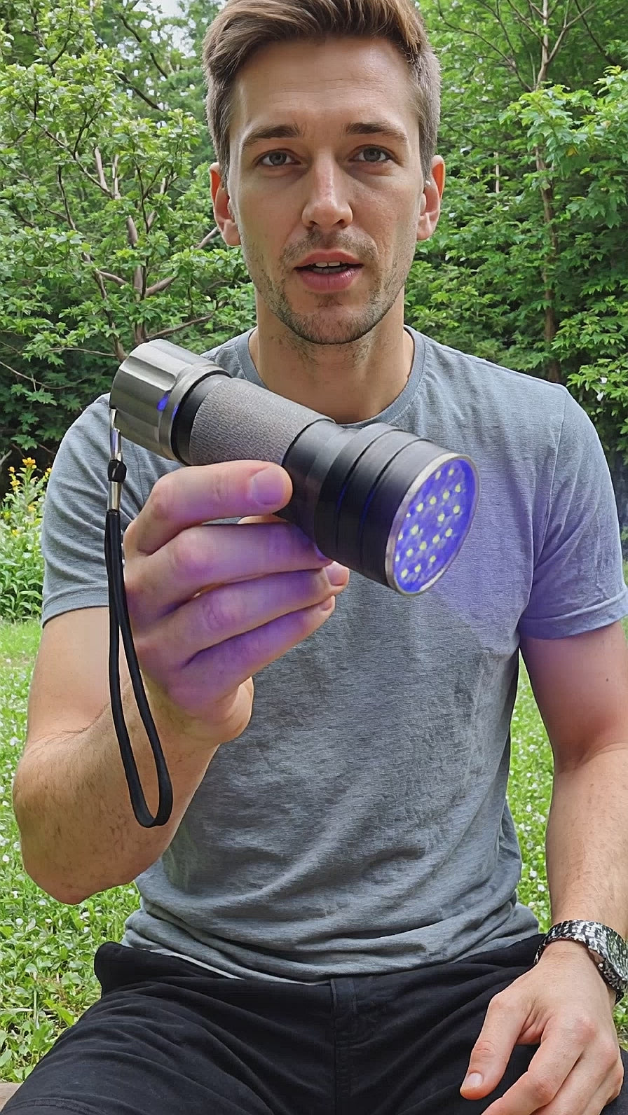 UV Ball Finder Torch demo video